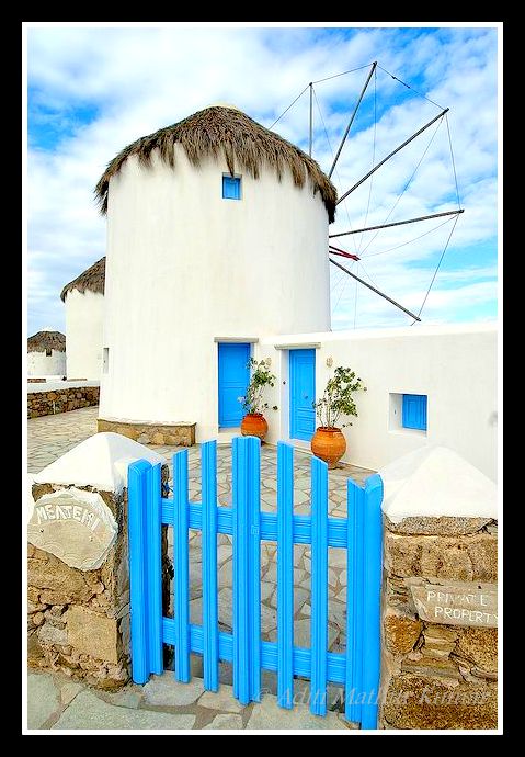India to Mykonos with airbnb, Mykonos Trip, Trip to Mykonos from India, Top Indian Travel Blog, Best Travel blogger in India, Pictures from Mykonos, Greece travel blog, Where to go in Greece, AirBnB India Review, Air BnB India,